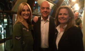 IMG_0287Tre-på-stribeny